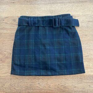 Abercrombie Kids Girls Navy Plaid 15/16 Pull On Style Belted Skort